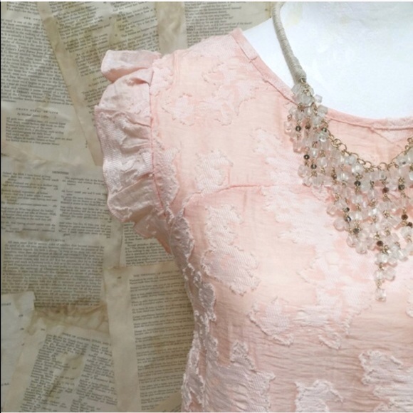 LC Ruffled Top - Picture 2 of 5